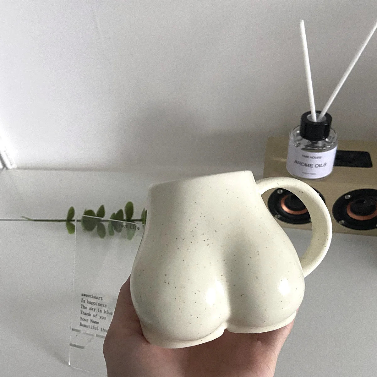 250ml Lips Ceramic Cup Creativity Body Butt Coffee Mugs Heat Resistant Cartoon Human Face Mugs Tea Cups Ceramic Handle Mug