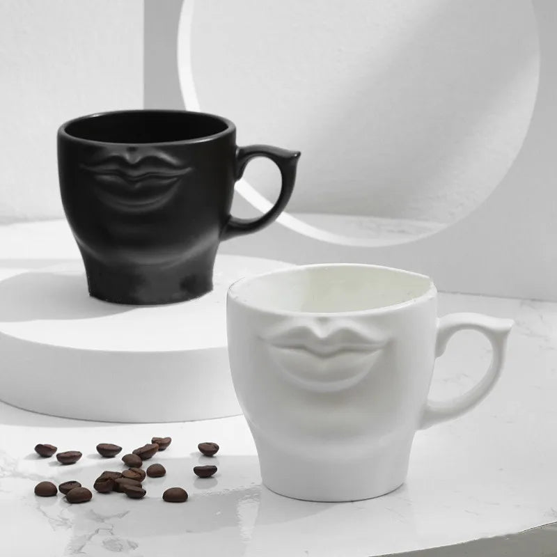250ml Lips Ceramic Cup Creativity Body Butt Coffee Mugs Heat Resistant Cartoon Human Face Mugs Tea Cups Ceramic Handle Mug